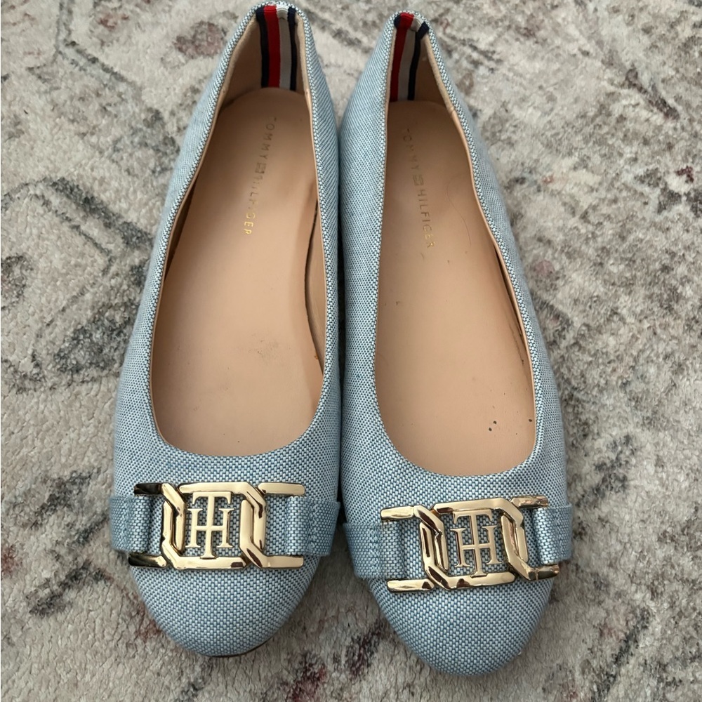 Tommy Hilfiger Women's Sky Blue Flats with Gold Accent